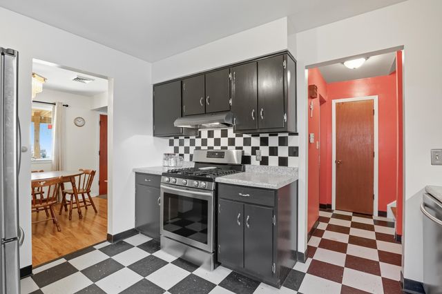 2808 NORDHOLME Avenue, Fort Wayne, IN 46805