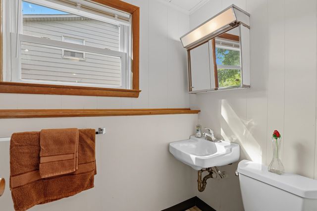 2808 NORDHOLME Avenue, Fort Wayne, IN 46805