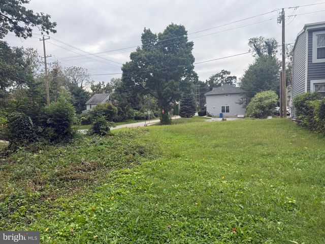 615 WASHINGTON AVE, Media, PA 19063