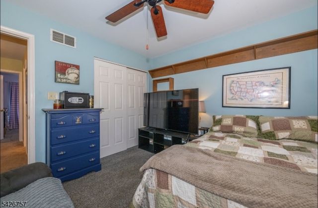 11 Hearthstone Dr, Vernon Twp., NJ 07461