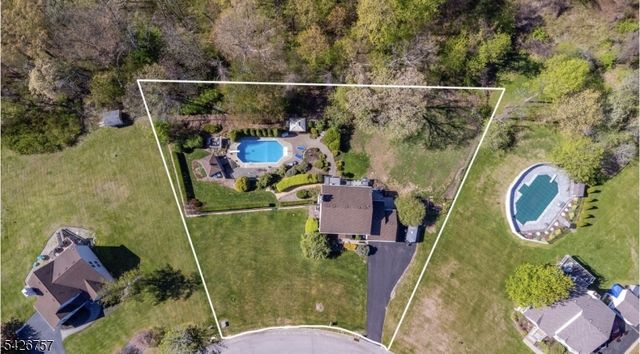 11 Hearthstone Dr, Vernon Twp., NJ 07461