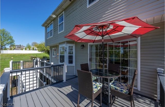 11 Hearthstone Dr, Vernon Twp., NJ 07461