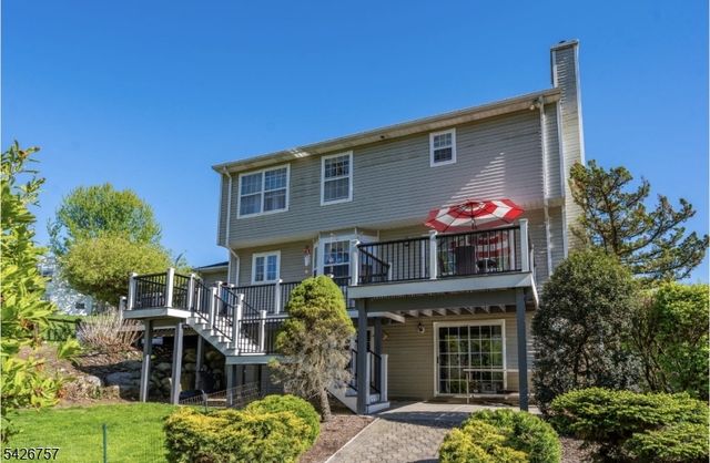 11 Hearthstone Dr, Vernon Twp., NJ 07461
