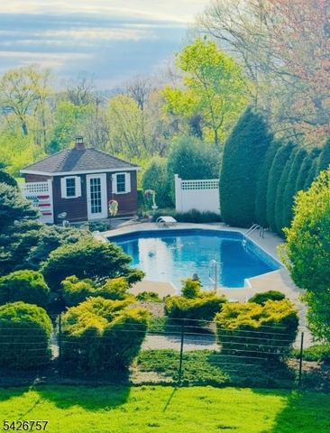11 Hearthstone Dr, Vernon Twp., NJ 07461