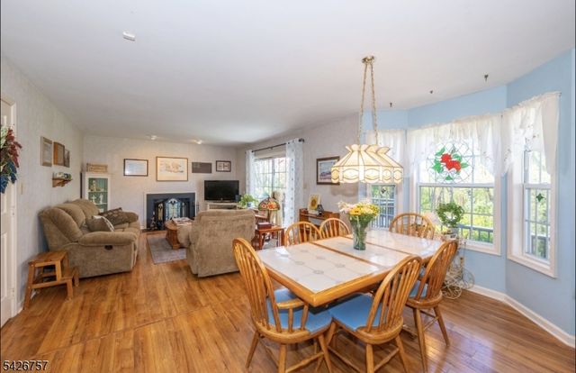 11 Hearthstone Dr, Vernon Twp., NJ 07461