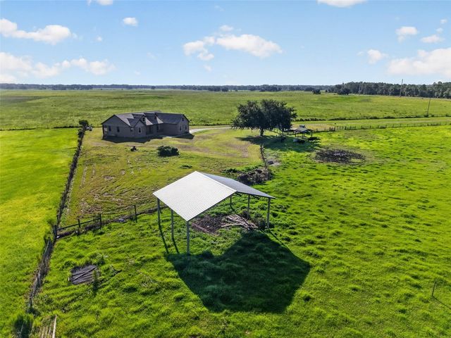 4027 N C 470, Lake Panasoffkee, FL 33538