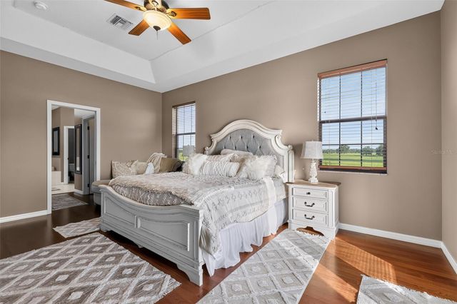 4027 N C 470, Lake Panasoffkee, FL 33538