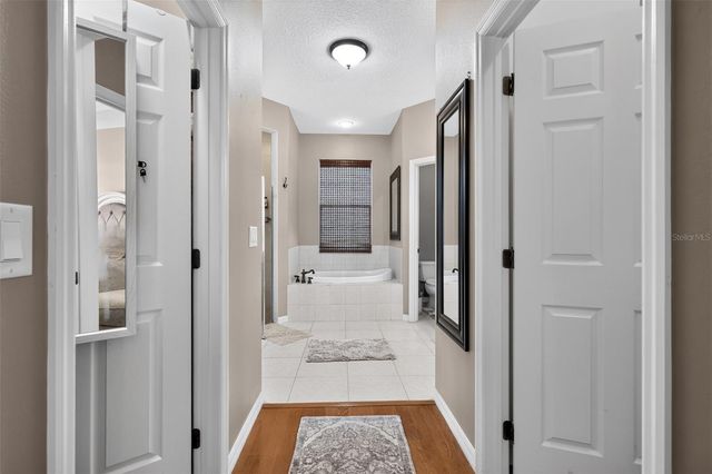 4027 N C 470, Lake Panasoffkee, FL 33538