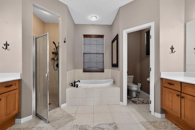 4027 N C 470, Lake Panasoffkee, FL 33538