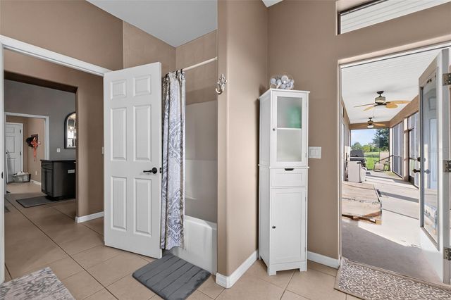 4027 N C 470, Lake Panasoffkee, FL 33538