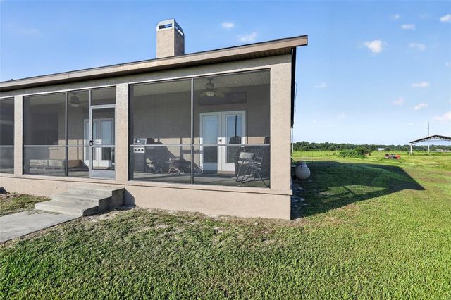 4027 N C 470, Lake Panasoffkee, FL 33538