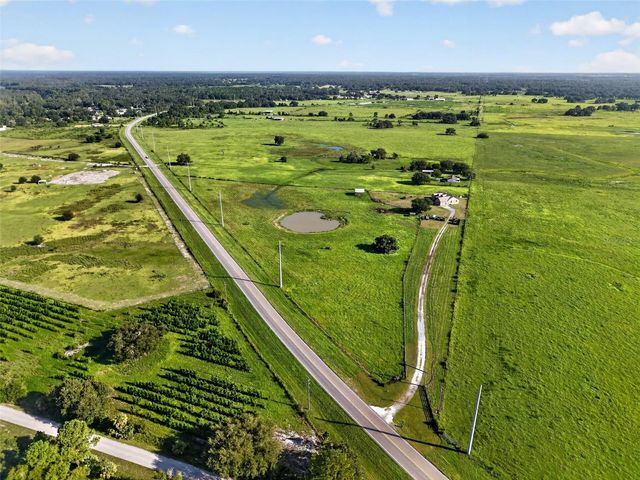 4027 N C 470, Lake Panasoffkee, FL 33538