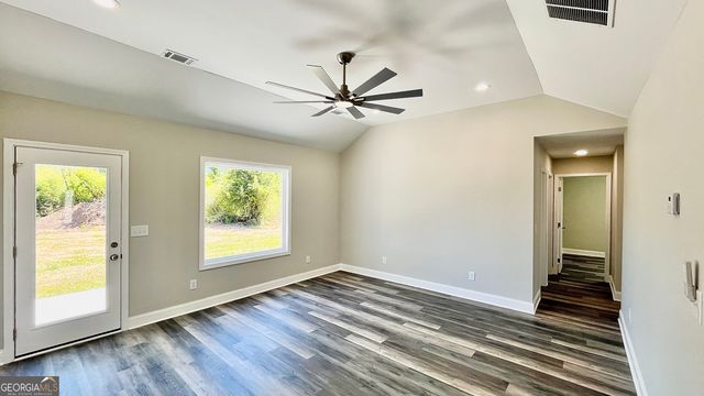 5 Green Road, Griffin, GA 30224