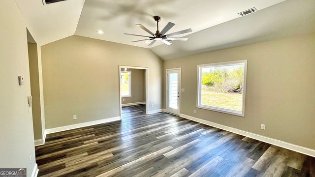 5 Green Road, Griffin, GA 30224