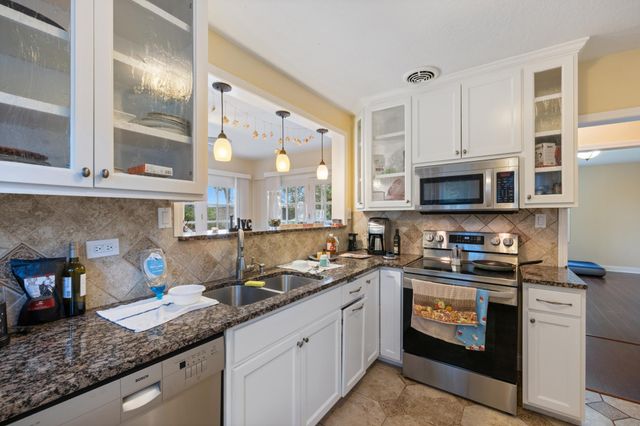 115 E 58th Street, Minneapolis, MN 55419