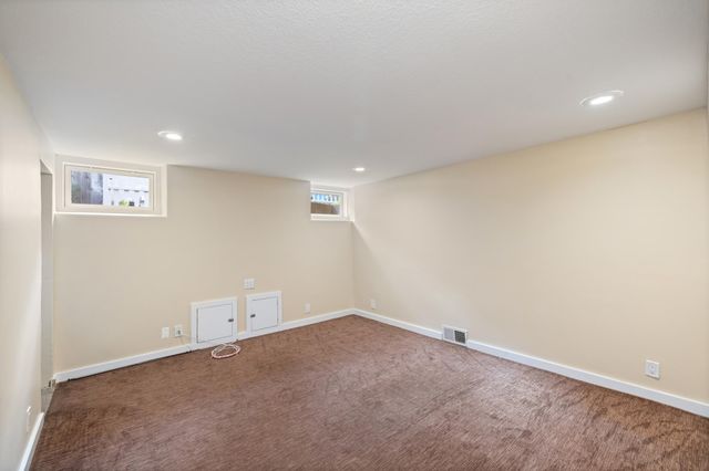 115 E 58th Street, Minneapolis, MN 55419