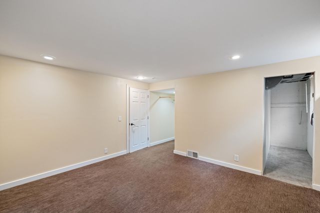 115 E 58th Street, Minneapolis, MN 55419