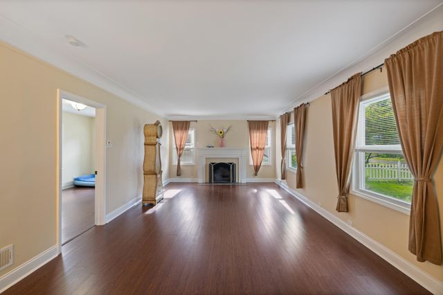 115 E 58th Street, Minneapolis, MN 55419