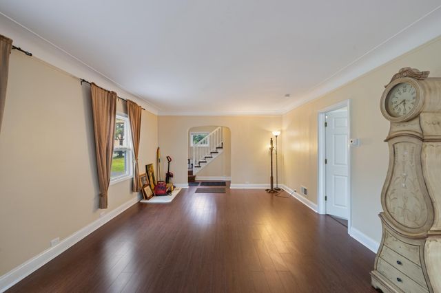 115 E 58th Street, Minneapolis, MN 55419
