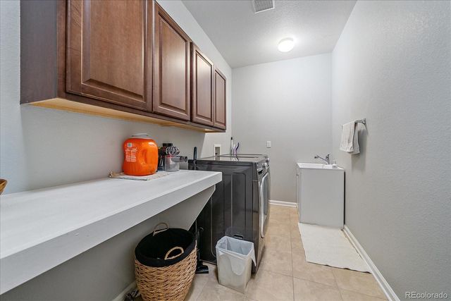 3007 Danbury Avenue, Highlands Ranch, CO 80126