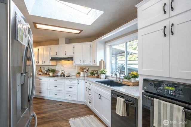 14405 Greenbelt Drive E, Bonney Lake, WA 98391