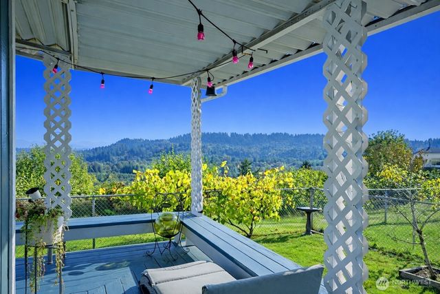 14405 Greenbelt Drive E, Bonney Lake, WA 98391