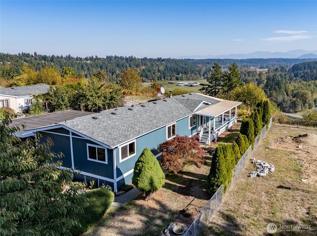 14405 Greenbelt Drive E, Bonney Lake, WA 98391