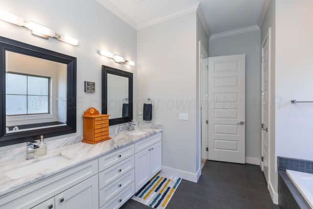 6306 GLENWOOD Drive, Amarillo, TX 79119