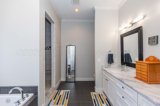 6306 GLENWOOD Drive, Amarillo, TX 79119