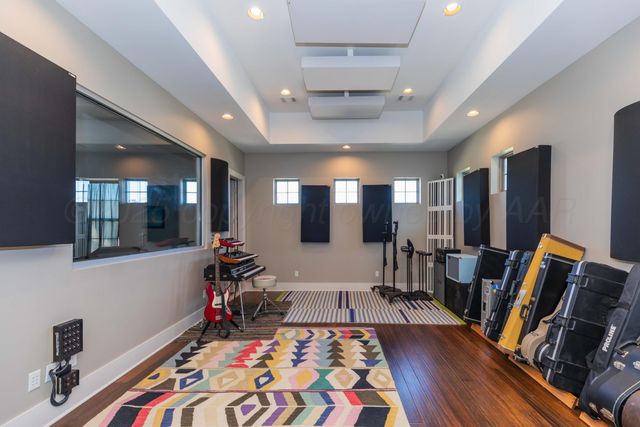 6306 GLENWOOD Drive, Amarillo, TX 79119