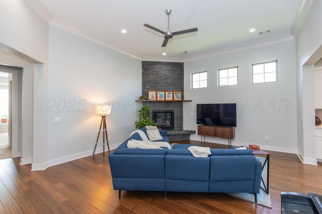 6306 GLENWOOD Drive, Amarillo, TX 79119