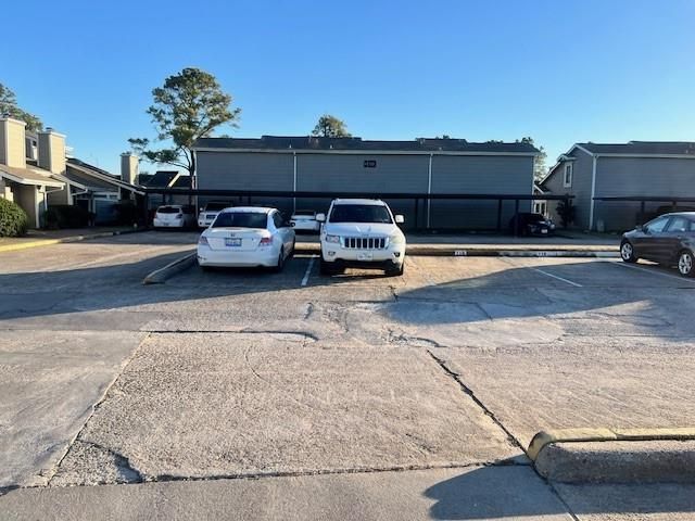 12245 Lemon Ridge Lane 122, Houston, TX 77035