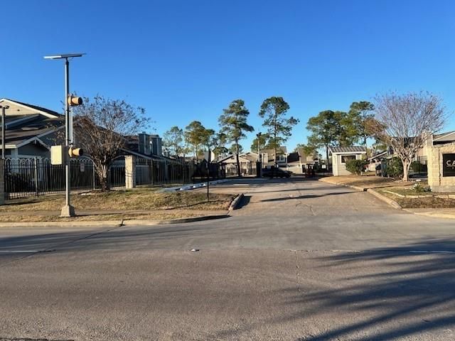 12245 Lemon Ridge Lane 122, Houston, TX 77035