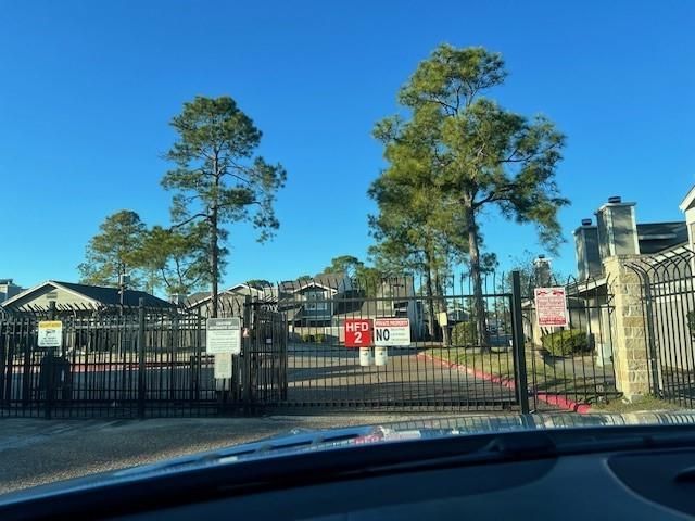 12245 Lemon Ridge Lane 122, Houston, TX 77035