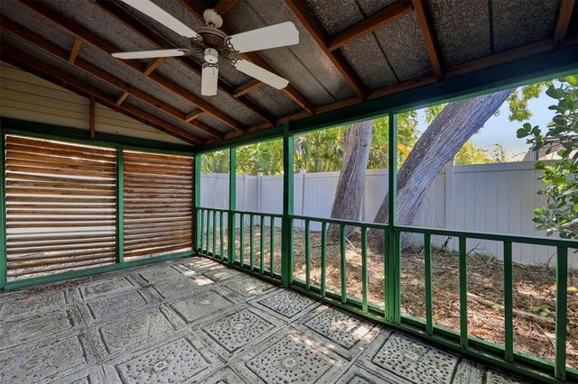 871 17TH AVENUE N, St Petersburg, FL 33704