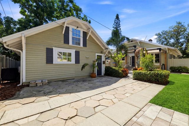 871 17TH AVENUE N, St Petersburg, FL 33704