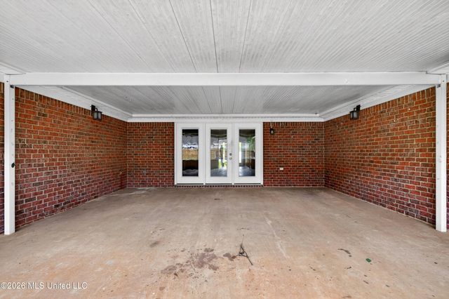 14905 Nassau Drive, Biloxi, MS 39532