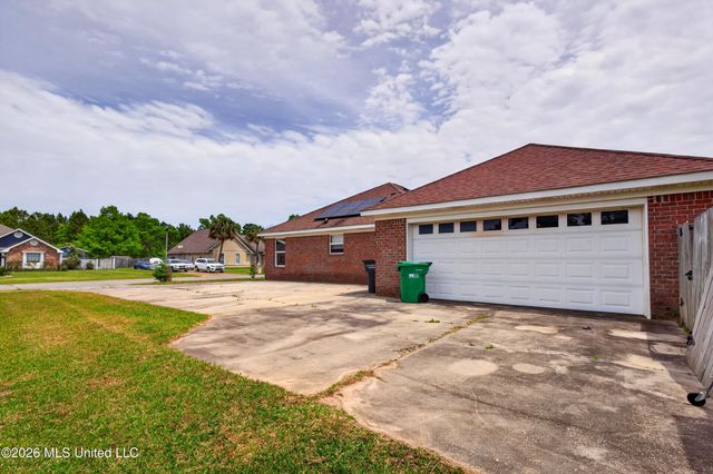 14905 Nassau Drive, Biloxi, MS 39532
