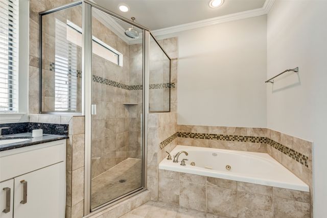 4432 Bowser Avenue B, Dallas, TX 75219