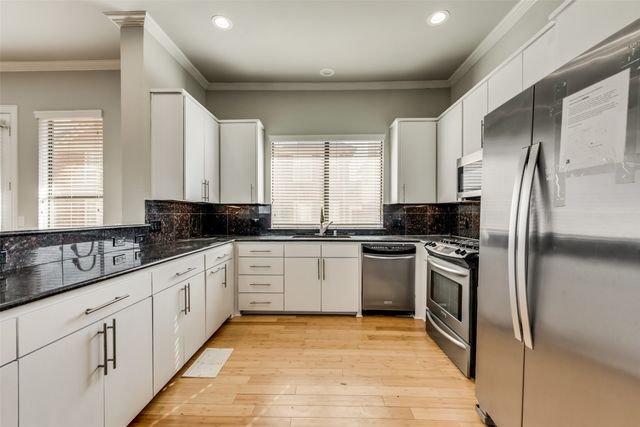 4432 Bowser Avenue B, Dallas, TX 75219