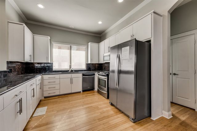 4432 Bowser Avenue B, Dallas, TX 75219