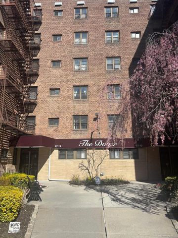 87-19 204th Street A68, Hollis, NY 11423