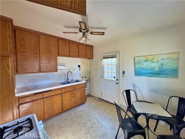 1852 260th Street, Lomita, CA 90717