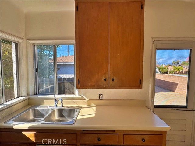 1852 260th Street, Lomita, CA 90717