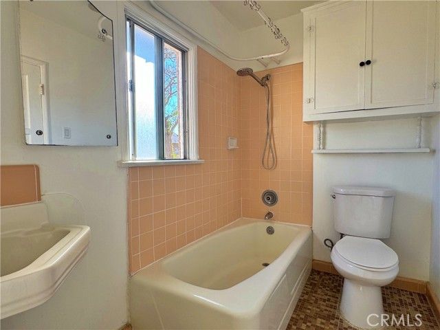 1852 260th Street, Lomita, CA 90717