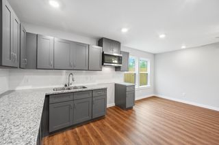 7413 Shotwell St B, Houston, TX 77028