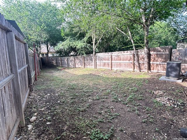 6316 GREEN TOP DR, San Antonio, TX 78233