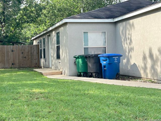 6316 GREEN TOP DR, San Antonio, TX 78233