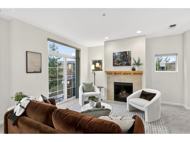 108 Ne CANVASBACK Way 201, Beaverton, OR 97006