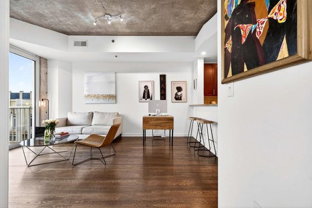 855 Peachtree Street NE 2415, Atlanta, GA 30309